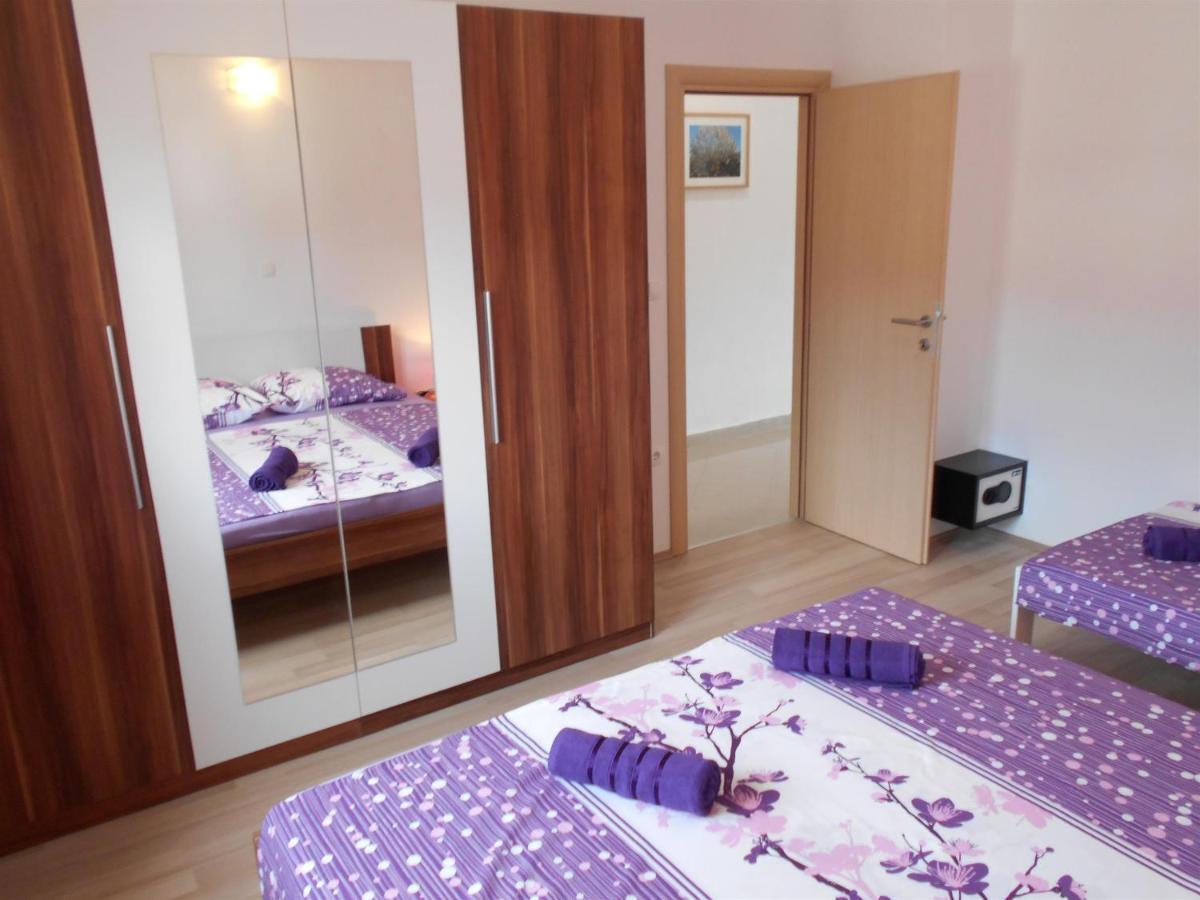 Apartment Cherry Kaštela Eksteriør bilde