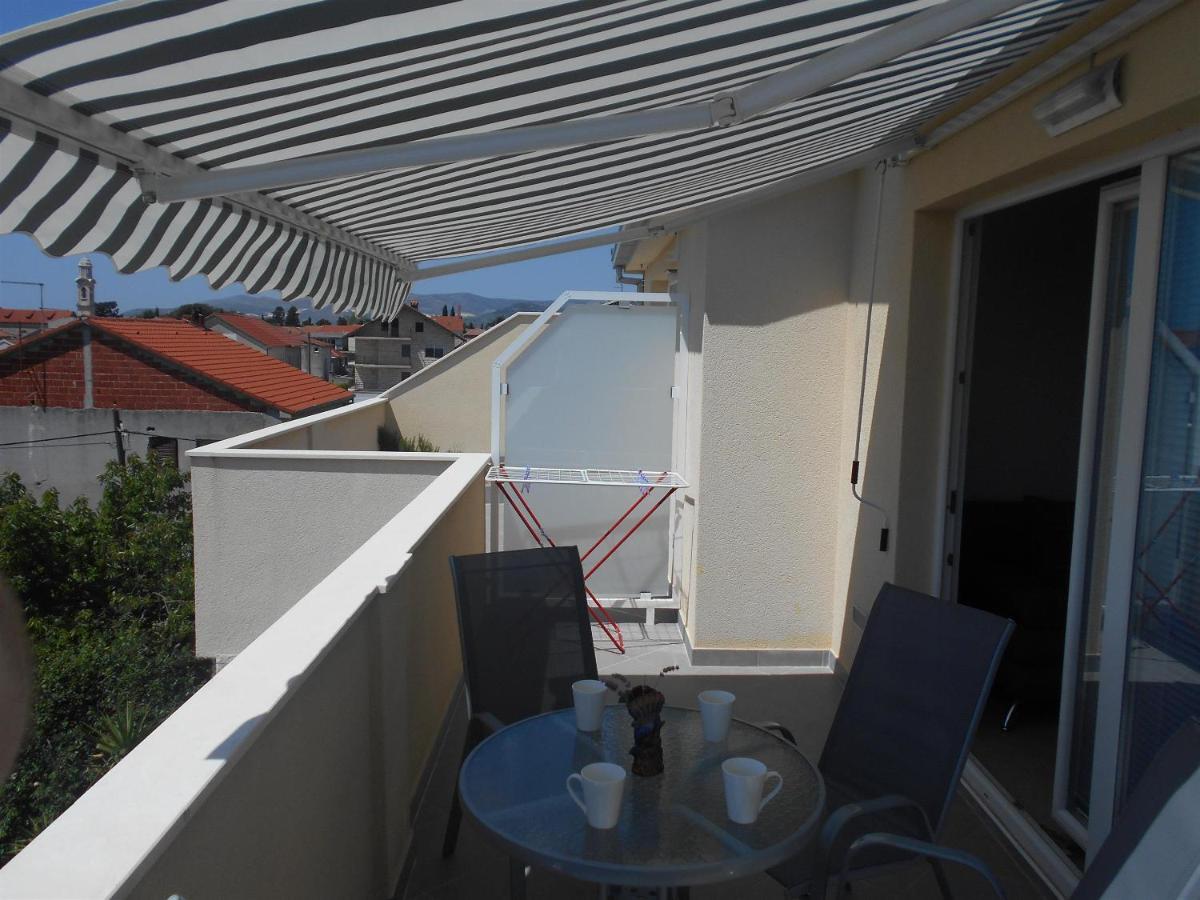 Apartment Cherry Kaštela Eksteriør bilde