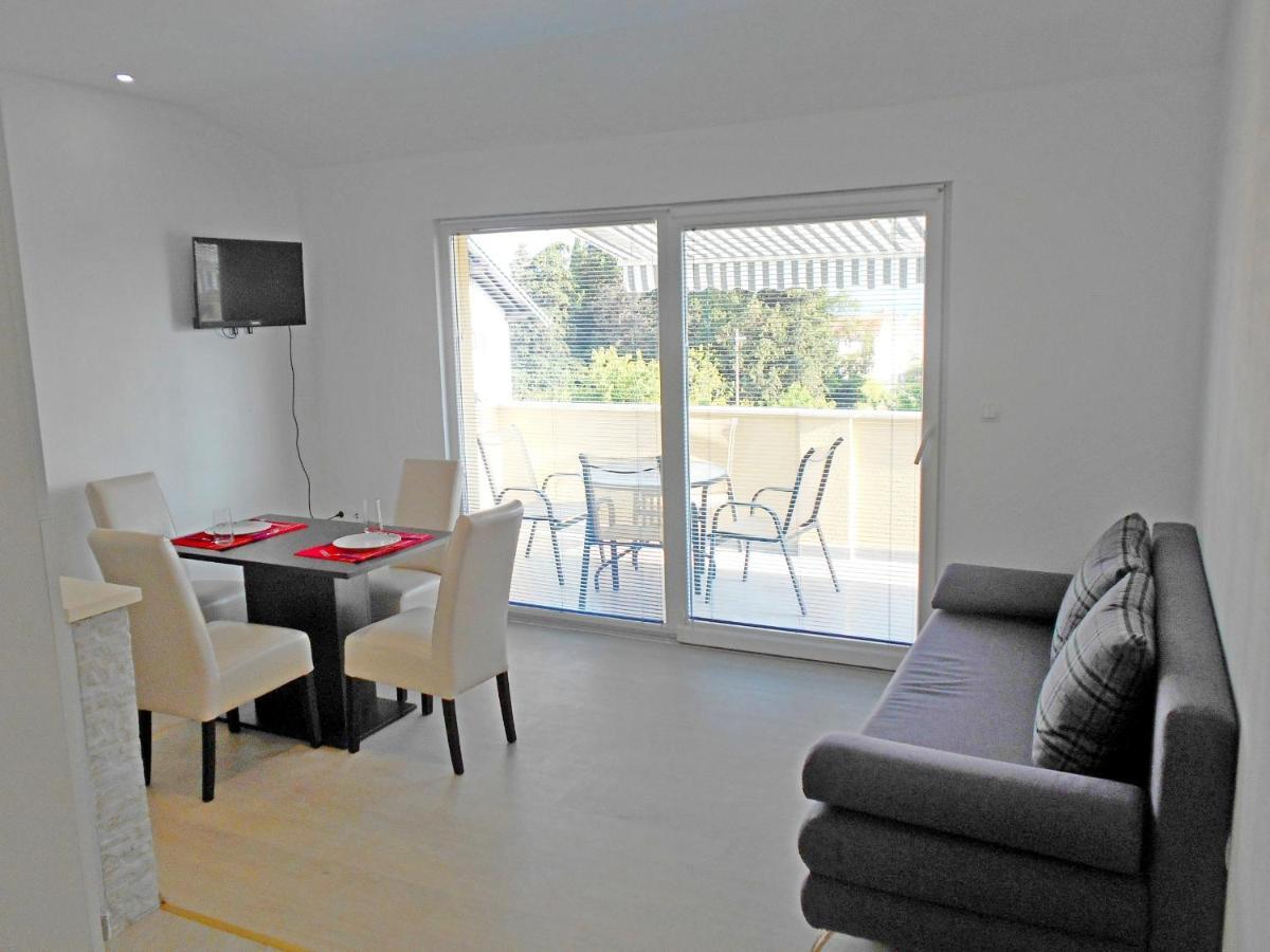 Apartment Cherry Kaštela Eksteriør bilde