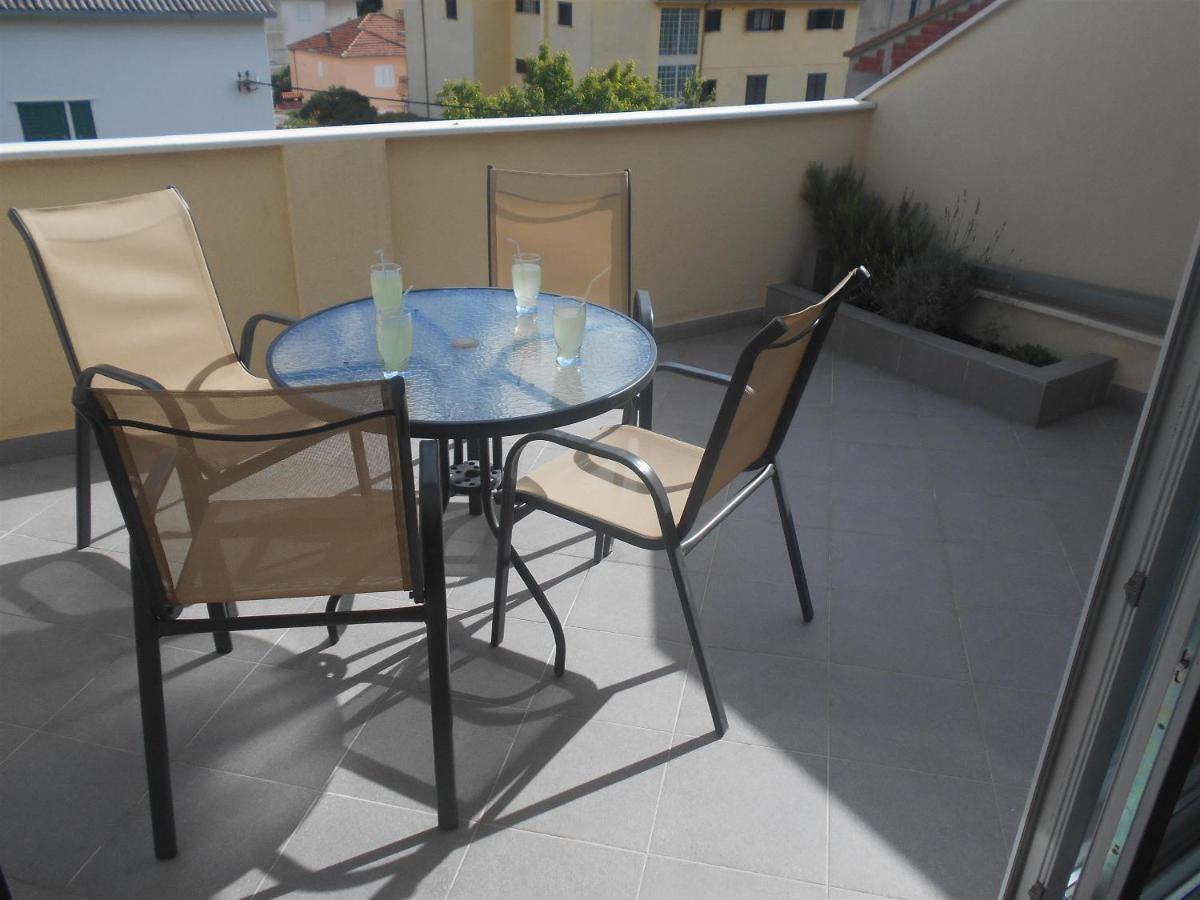 Apartment Cherry Kaštela Eksteriør bilde