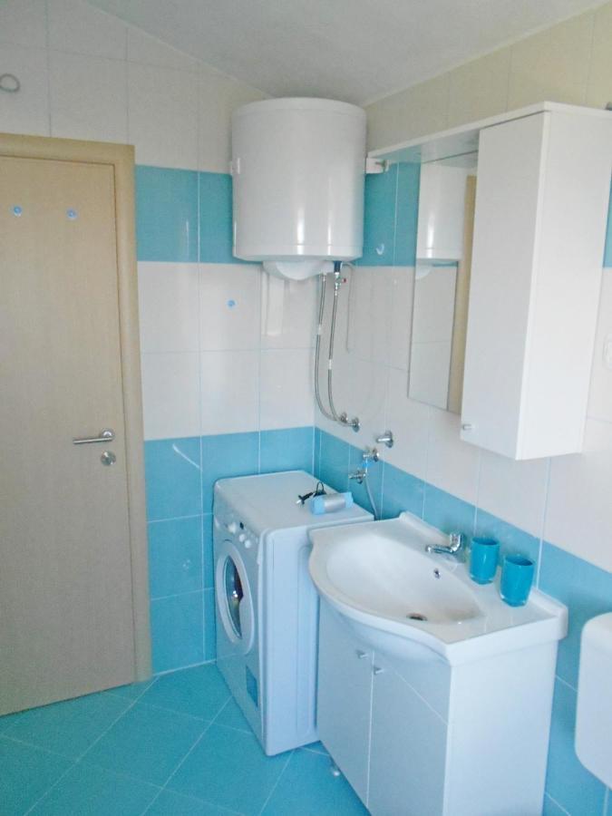 Apartment Cherry Kaštela Eksteriør bilde