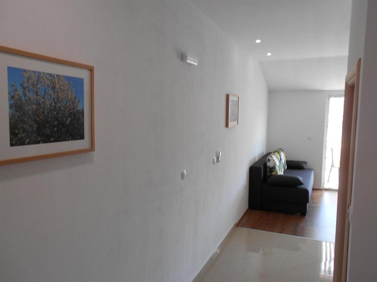 Apartment Cherry Kaštela Eksteriør bilde